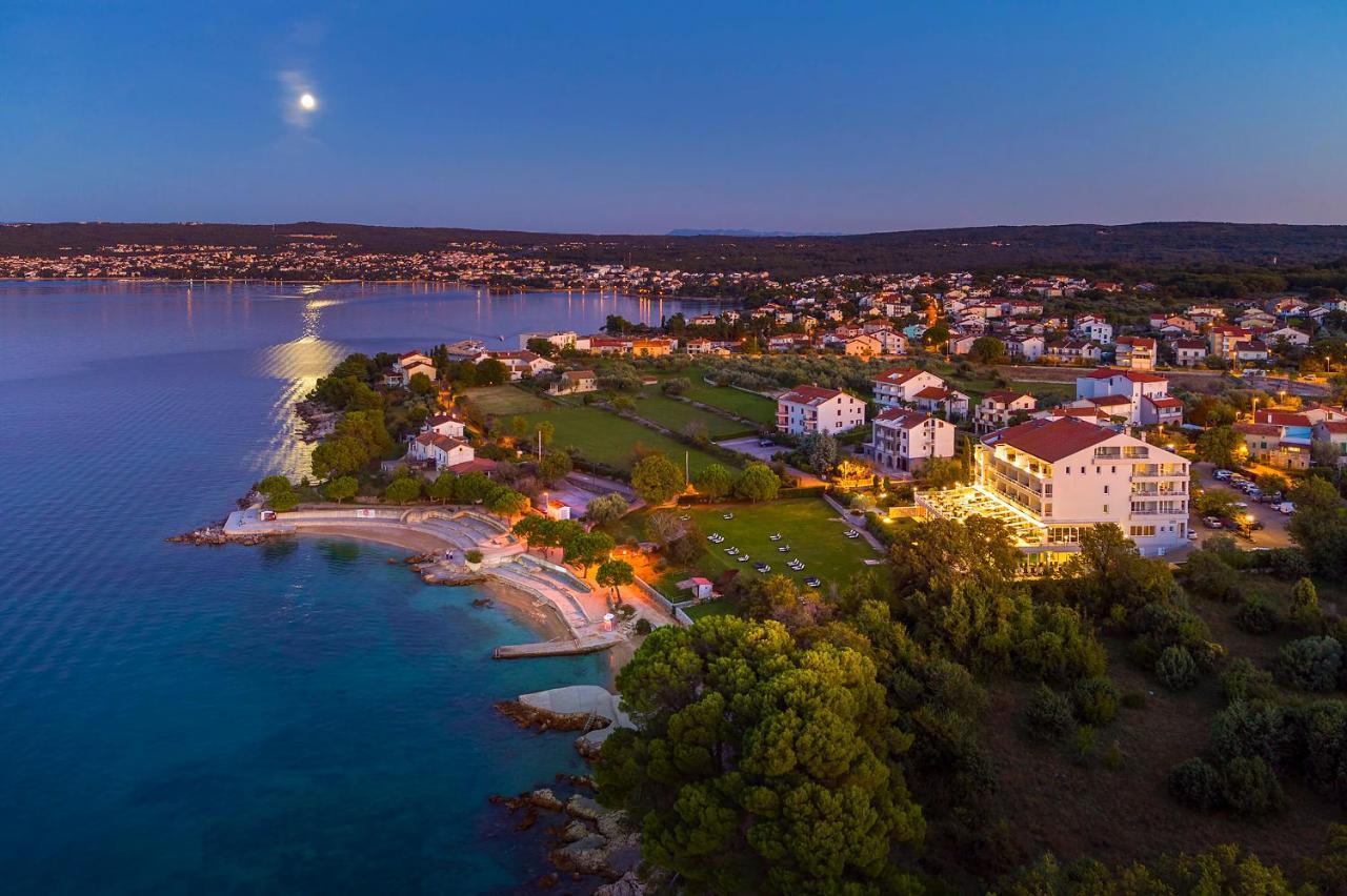 Spa & Wellness Hotel Pinia Малинска Екстериор снимка